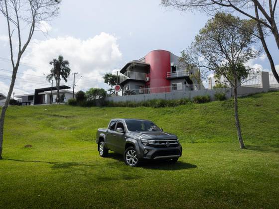 VOLKSWAGEN AMAROK 3.0 V6 TDI DIESEL HIGHLINE CD 4MOTION AUTOMÁTICO